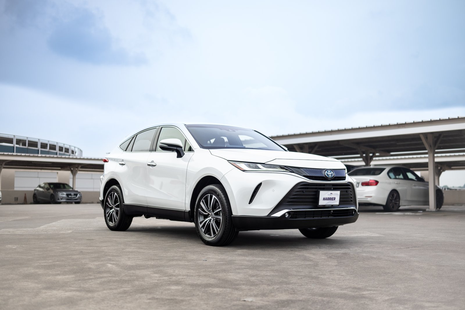 New Toyota Harrier 2.5G Hybrid for sale in Singapore